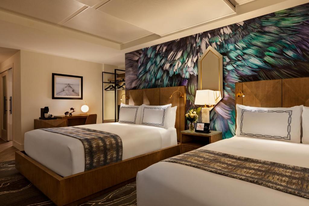 Vancouver EXchange Hotel Vancouver Additional