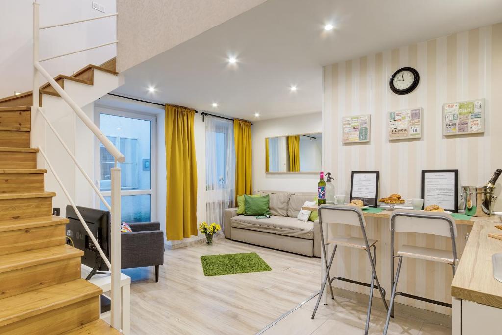 d.Five Lovely Apartment at Basilica — Hotel in Budapest