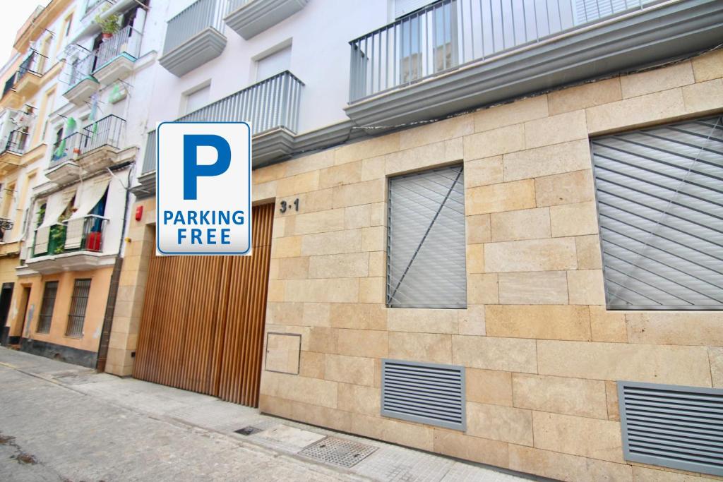 El CONSEJERO de Indias free parking by Cadiz4Rentals - 4