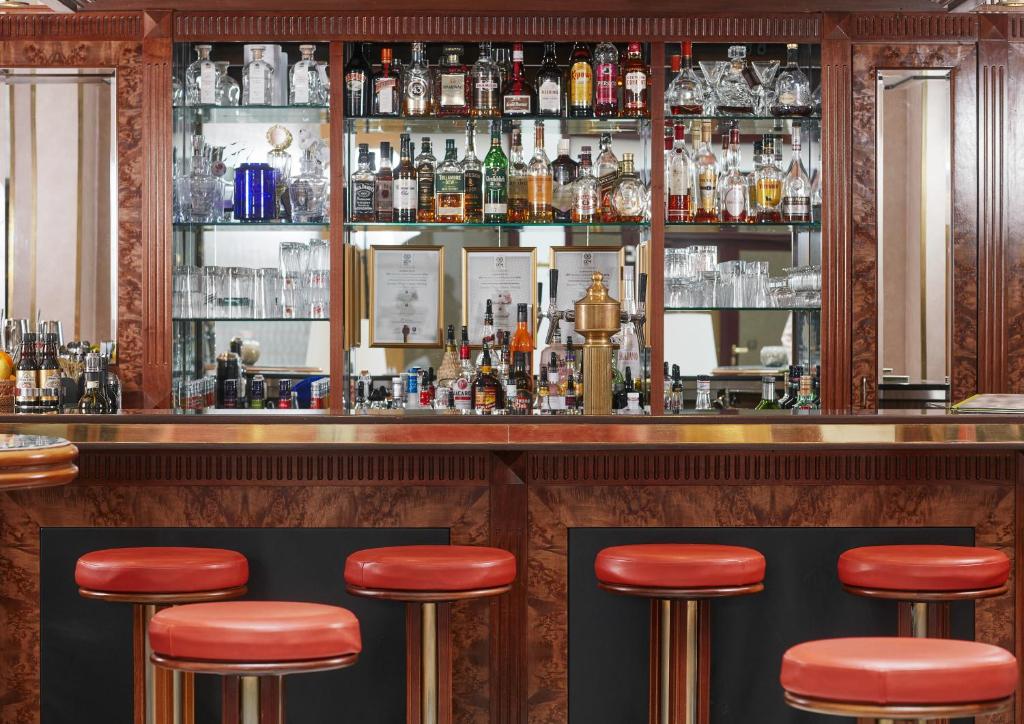 Pub/Lounge