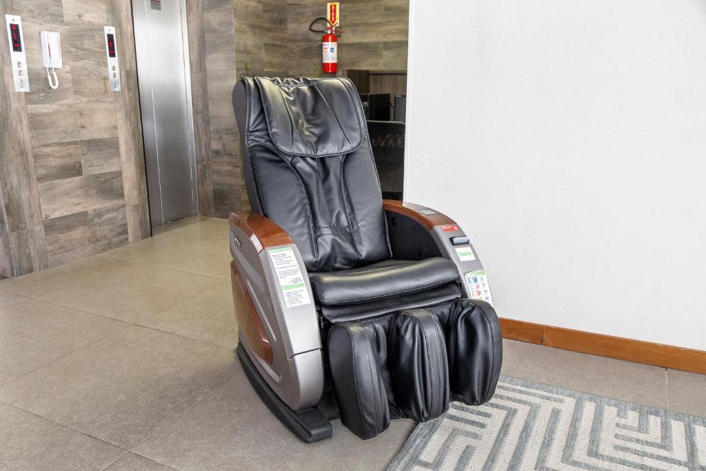 Shared lounge/TV area