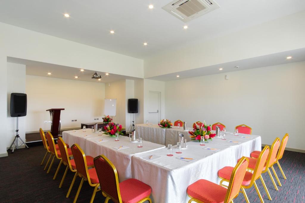 Tárgyalóterem/bálterem