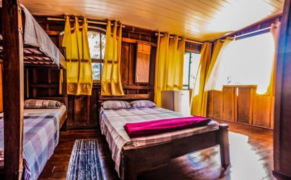 Pousada Recanto Tropical — Hotel in Ilha do Mel