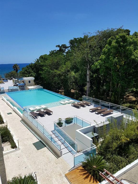 Koko and Suzy's ocean dream — Hotel in Sosua