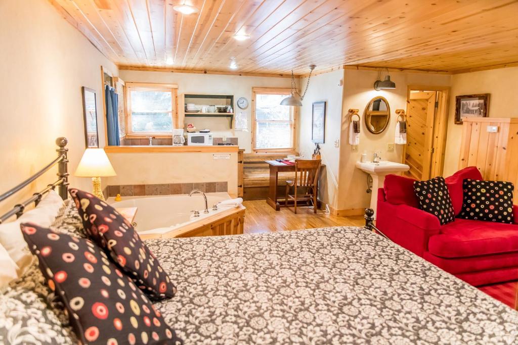 Ruidoso Lodge Cabin # 9 — Hotel in Ruidoso (NM)