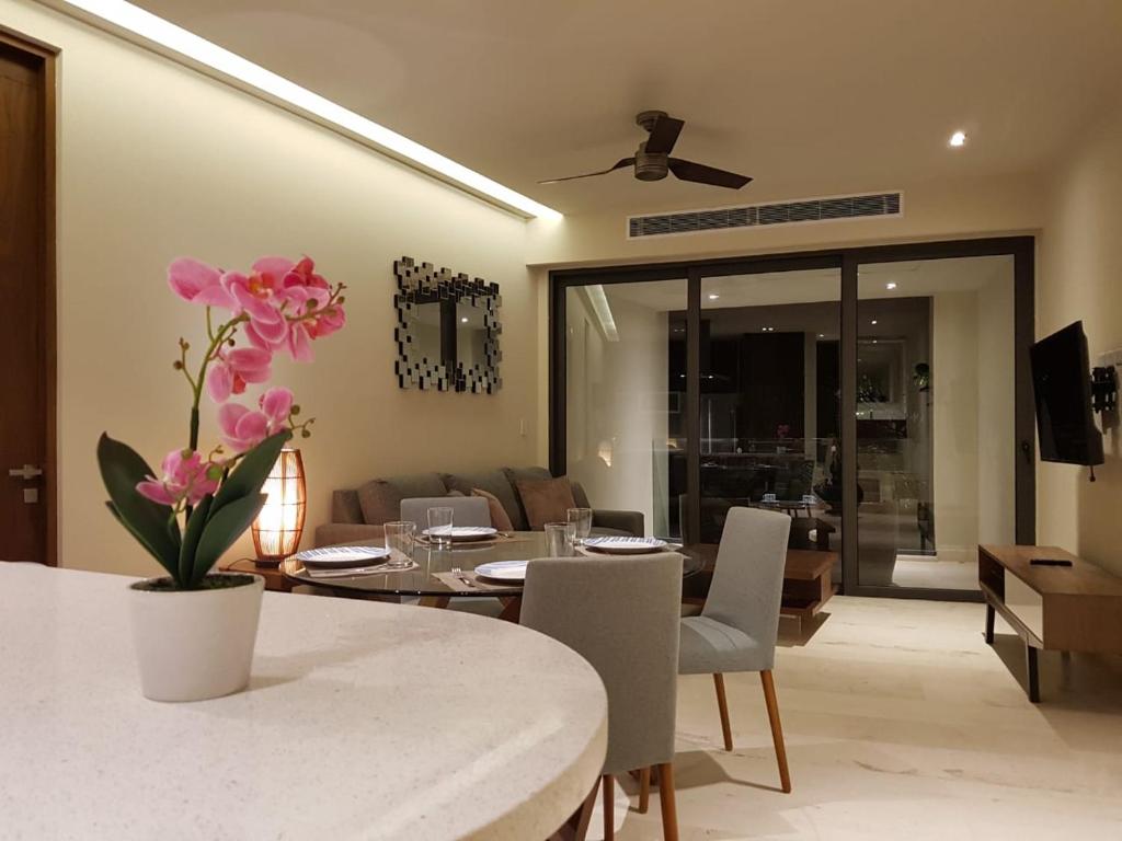 Miranda condo Entire apartment (Playa Del Carmen) Deals, Photos & Reviews
