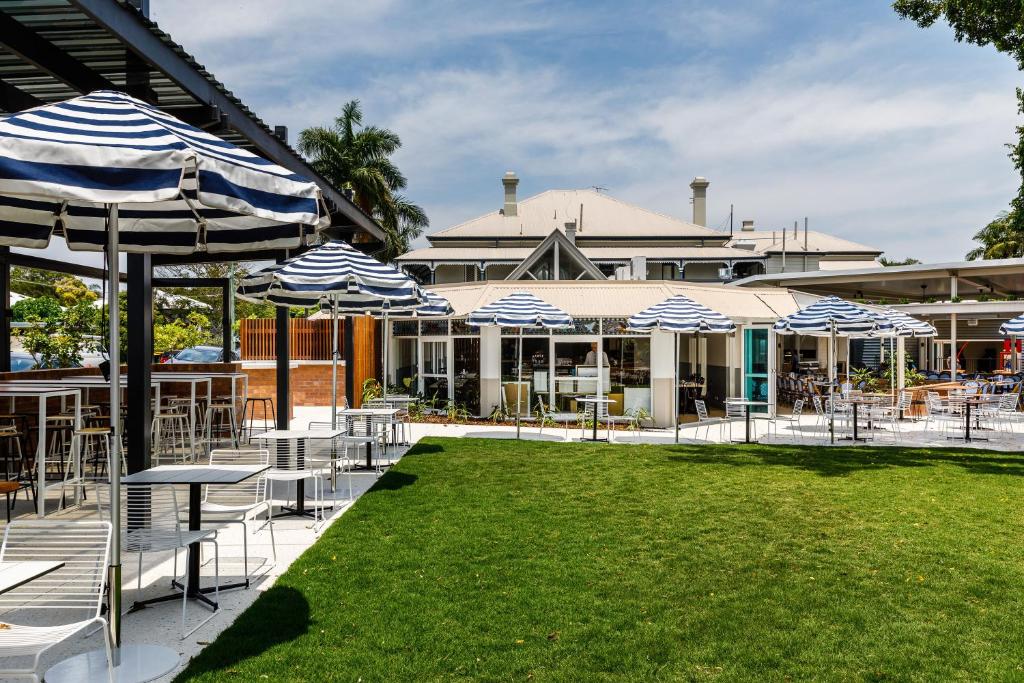 더 워털루 베이 호텔 외관 또는 객실 이미지