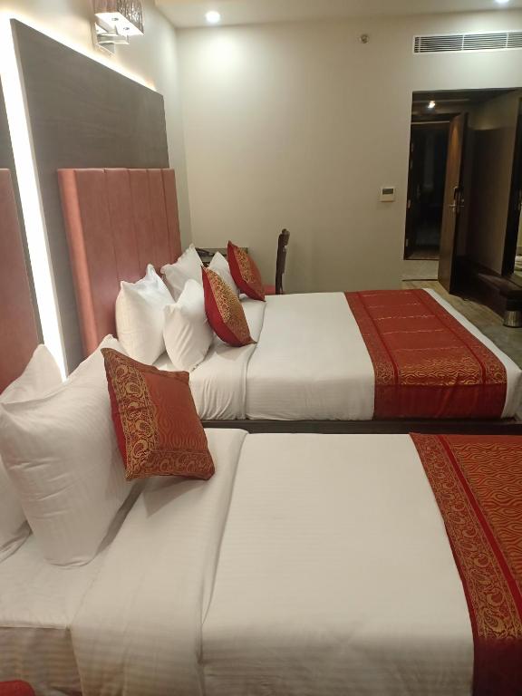 Hotel Abhinav International