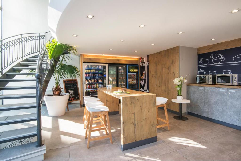 Attrezzature e servizi