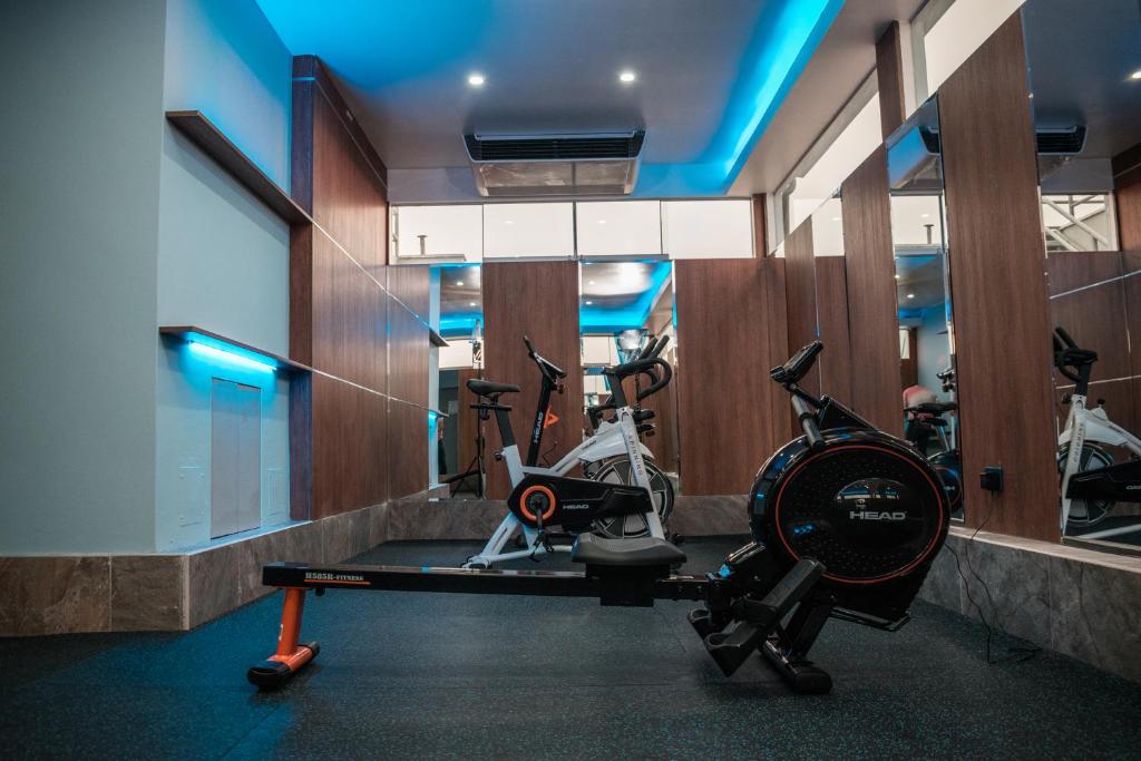 Lyz Business Hotel photo