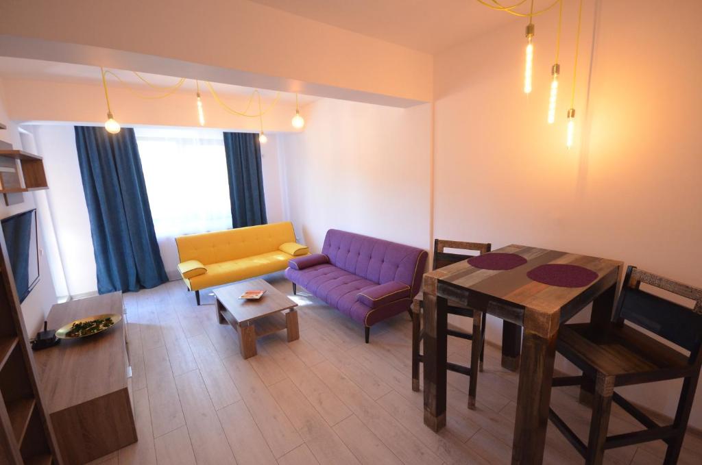 Rya Home 1 photo