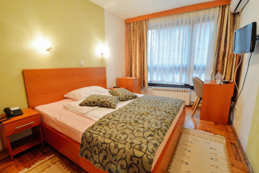 Hotel Mod - 5