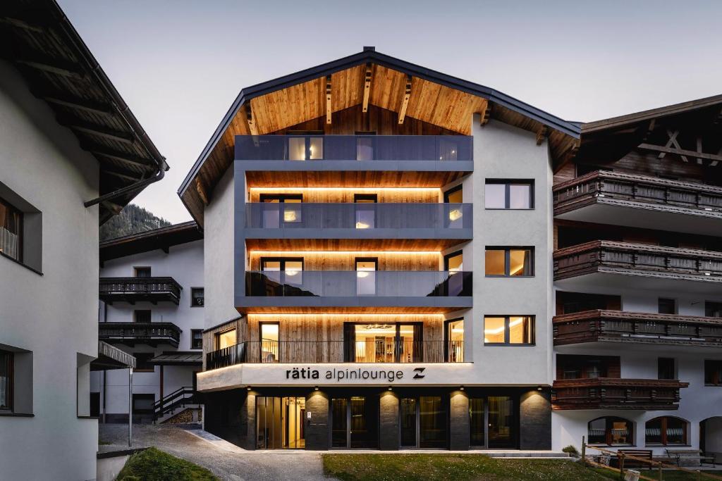 Alpinlounge Rätia Appartements - 2