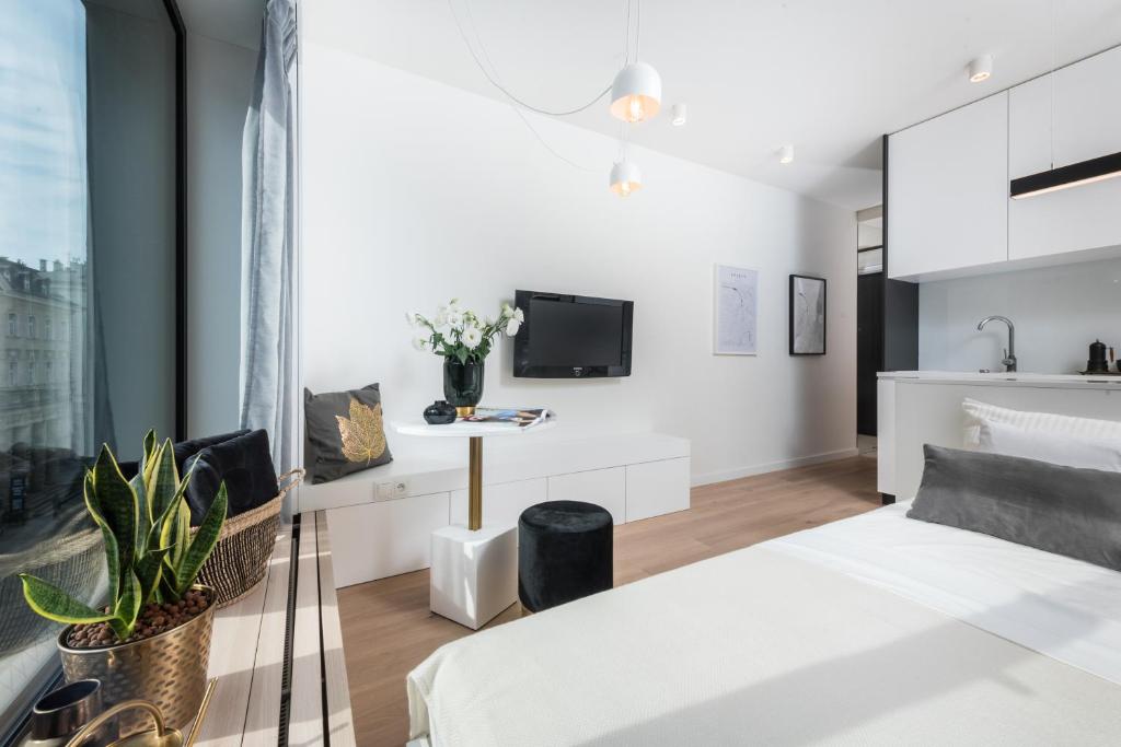 White Room Pilsudskiego 1 photo