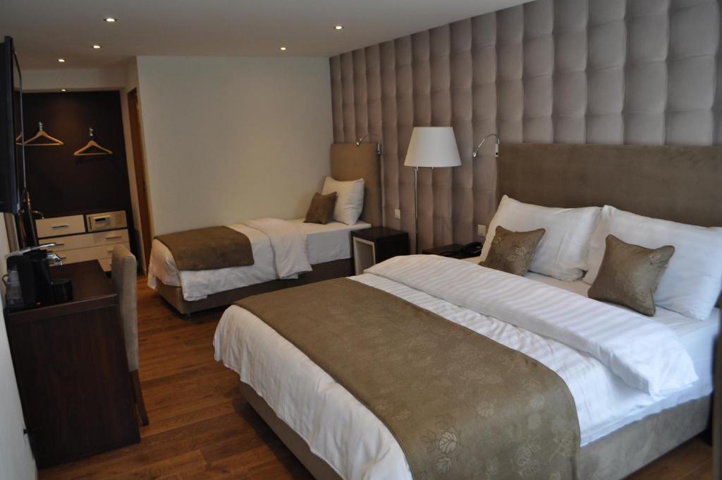Hotel de Savoie photo