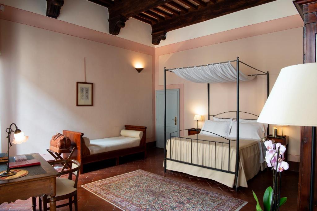 Boutique Historic Hotel L'Antico Pozzo in San Gimignano - 5