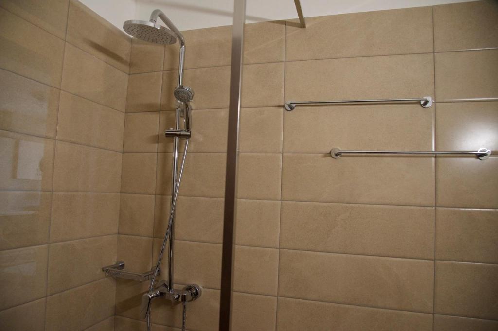 Stylish and Elegant Apts photo