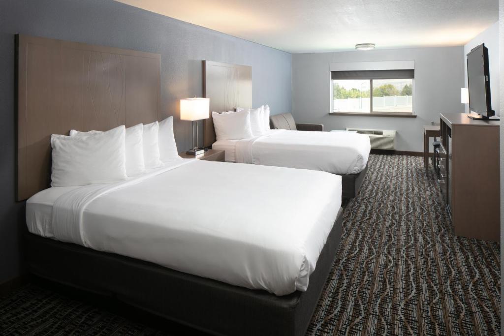 Red Lion Inn & Suites Boise Airport Photo 34