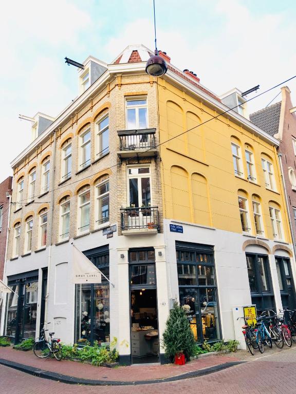 Bee Amsterdam - central apartment in the trendy Jordaan photo