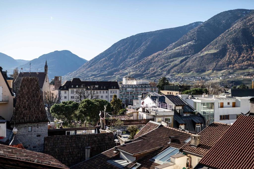Stay COOPER l Guesthouse zum Lowen photo