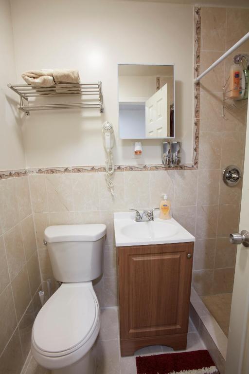 STUDIO&ONE BEDROOM APARTMENTS photo