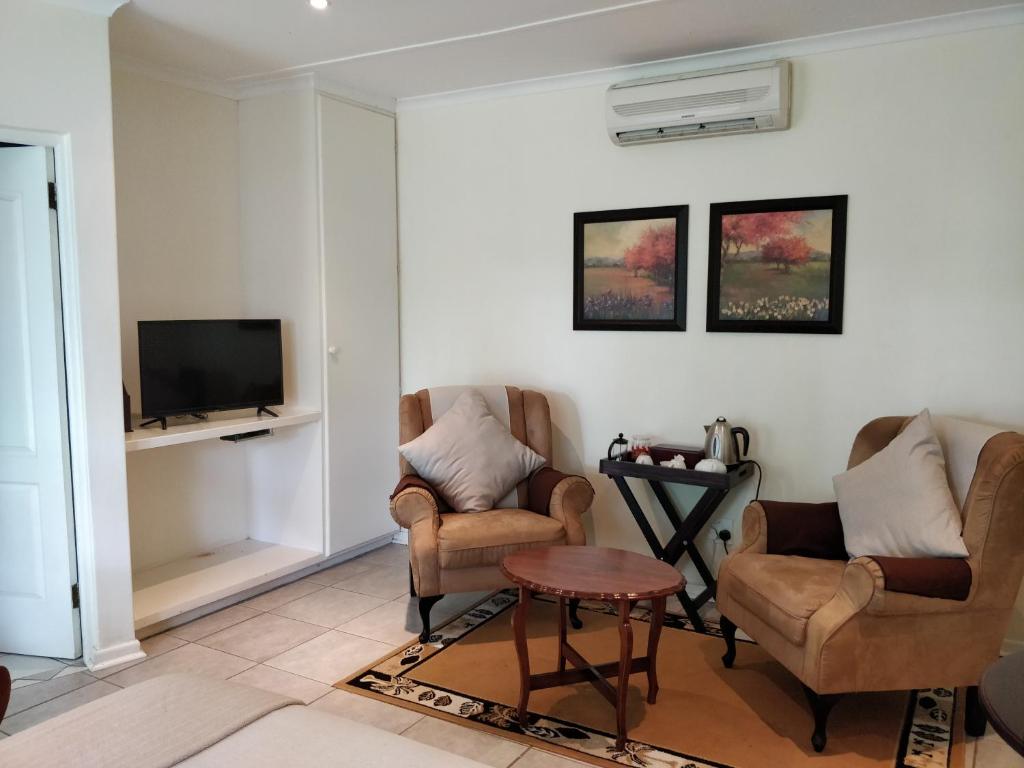 Mtuba Manor Guest House photo