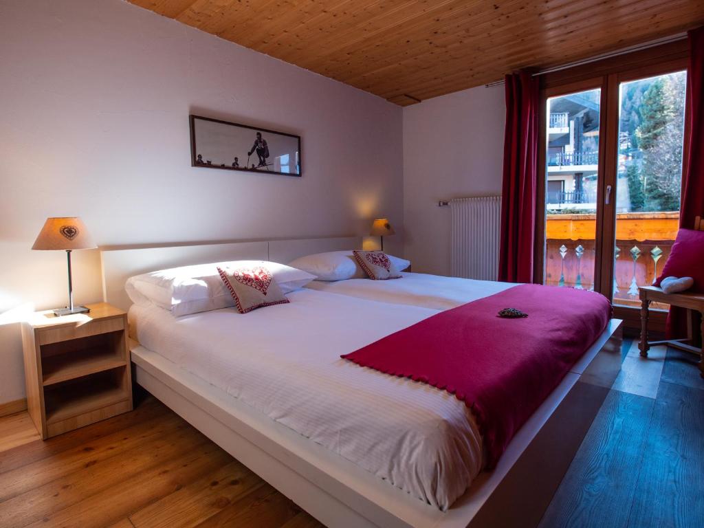 Hotel Edelweiss photo