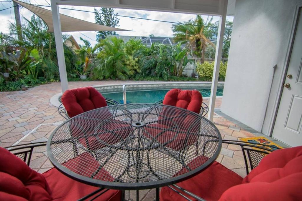 Chic Private Pool Home Minutes to Bonita Beaches photo