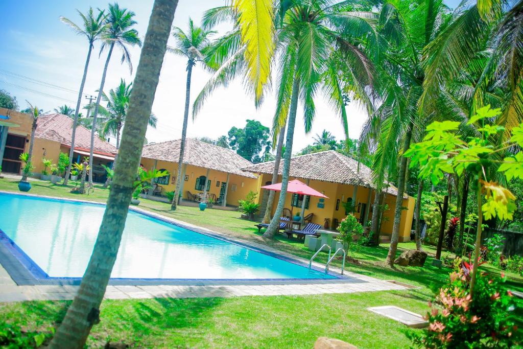 Kurumba Villas photo