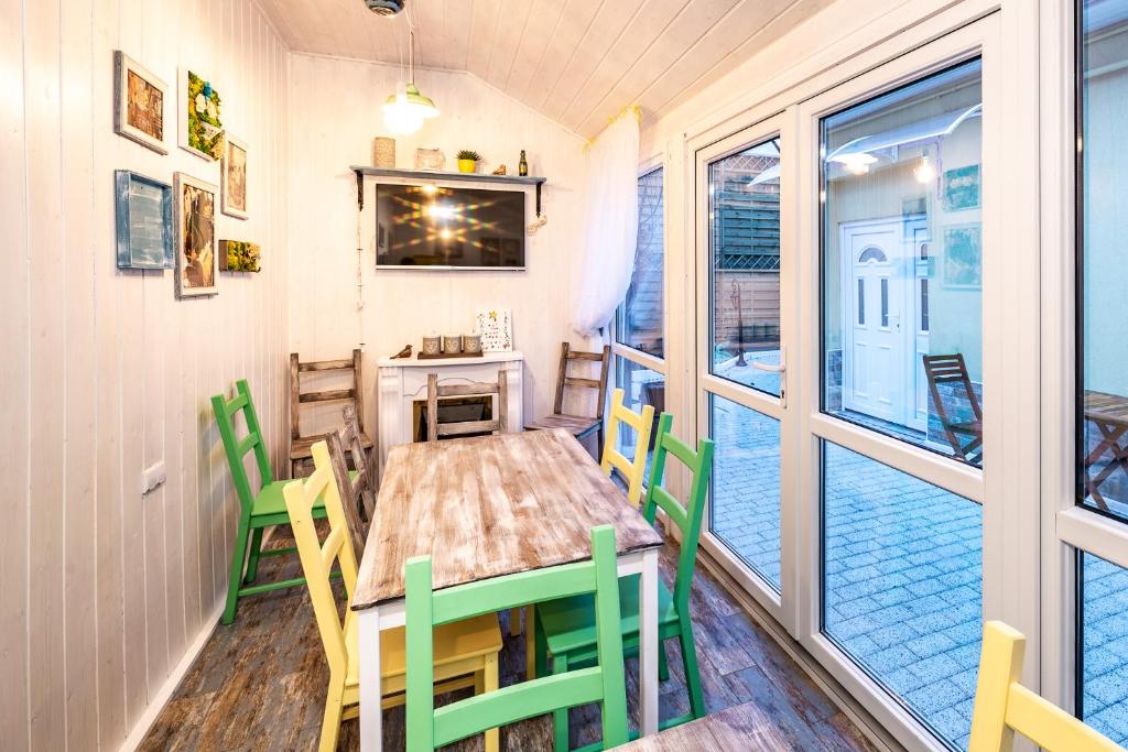 BonTon Apartments Sibiu Guest House Deals, Photos & Reviews