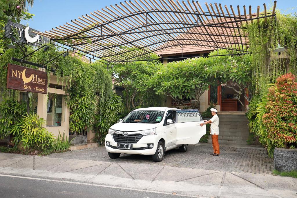 Nyuh Bali Villas photo