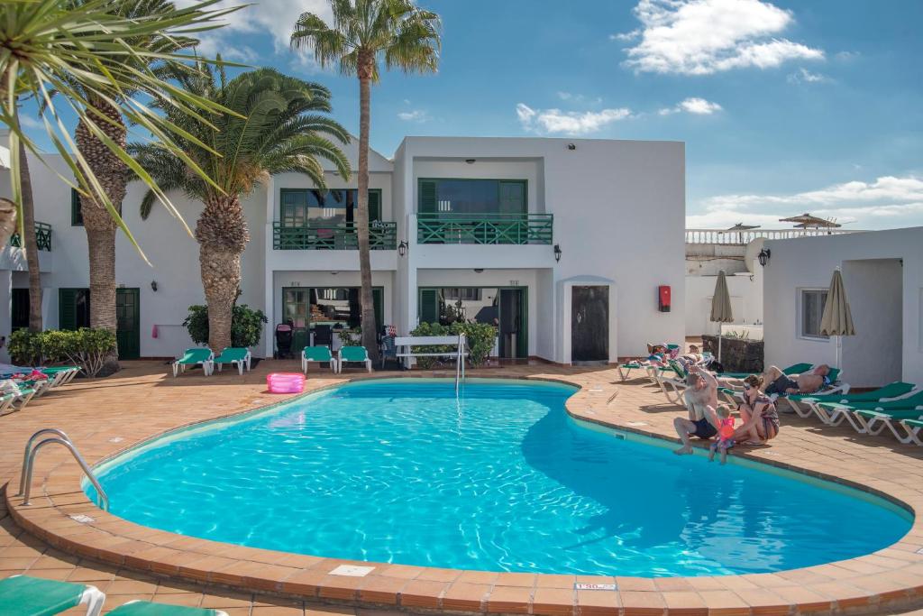 Rocas Blancas Apartments — Swimming pool in Puerto del Carmen, Canary Islands
