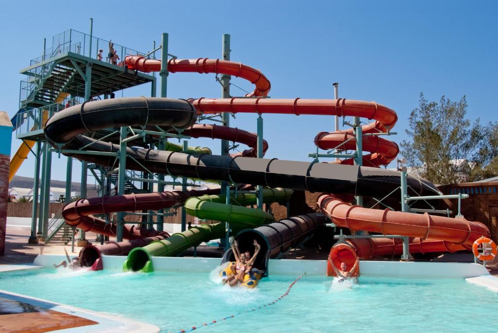 HL Paradise Island — Swimming pool in Playa Blanca, Canary Islands