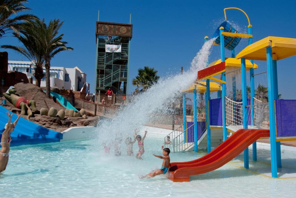 HL Paradise Island — Swimming pool in Playa Blanca, Canary Islands