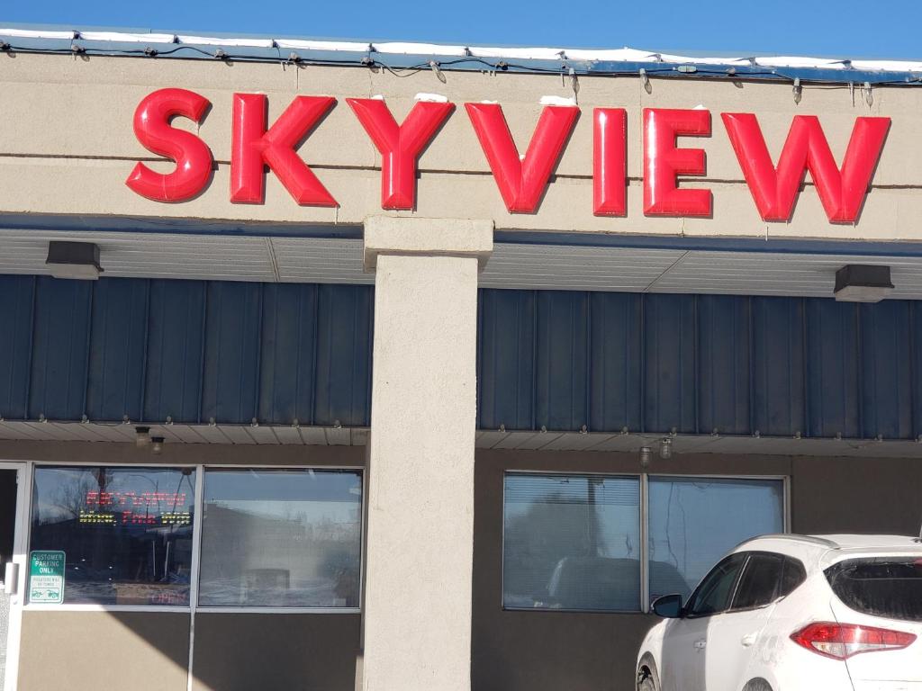 SkyView Swift Current Photo 8
