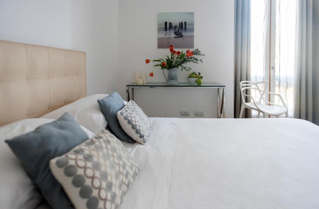Agora Apartments - 2
