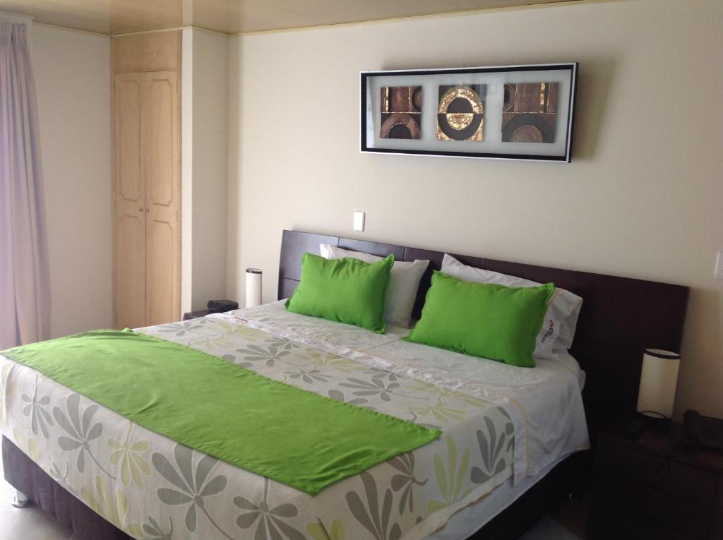 Hoteles Bogota Inn El Lago Country — Hotel in Bogotá