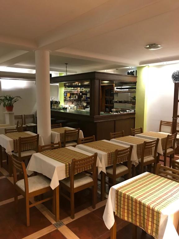 Onais Hotel - 5