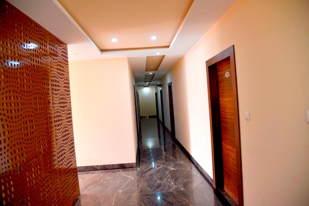 Hotel Simran Pride photo