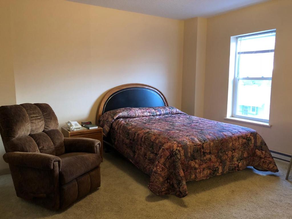 Historic Ortman Hotel in Canistota reviews, prices of Hotels