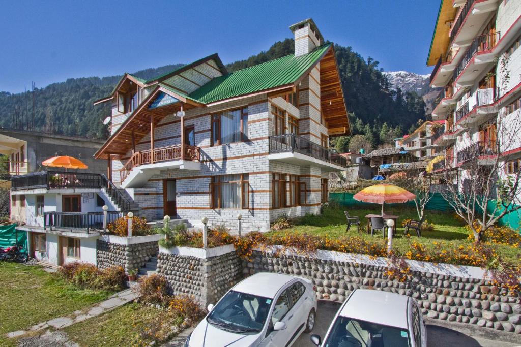 The Cedar Cottages Manali photo