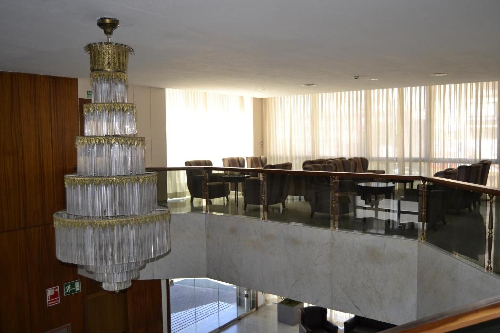 Tárgyalóterem/bálterem