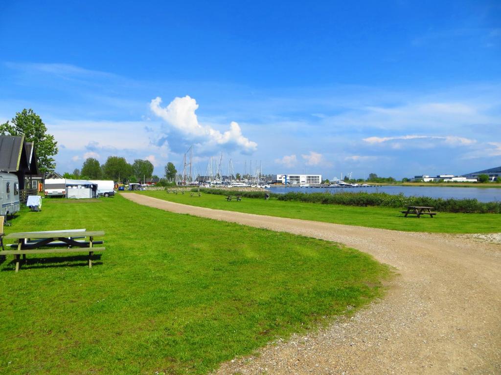 Tangloppen Camping & Cottages photo