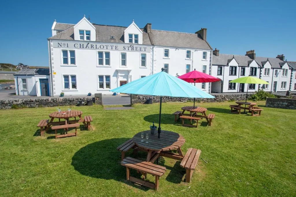 No. 1 Charlotte Street, hotel in Port Ellen