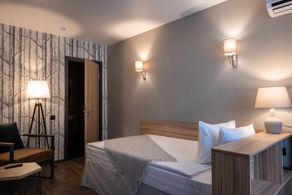 Ples Hotel photo