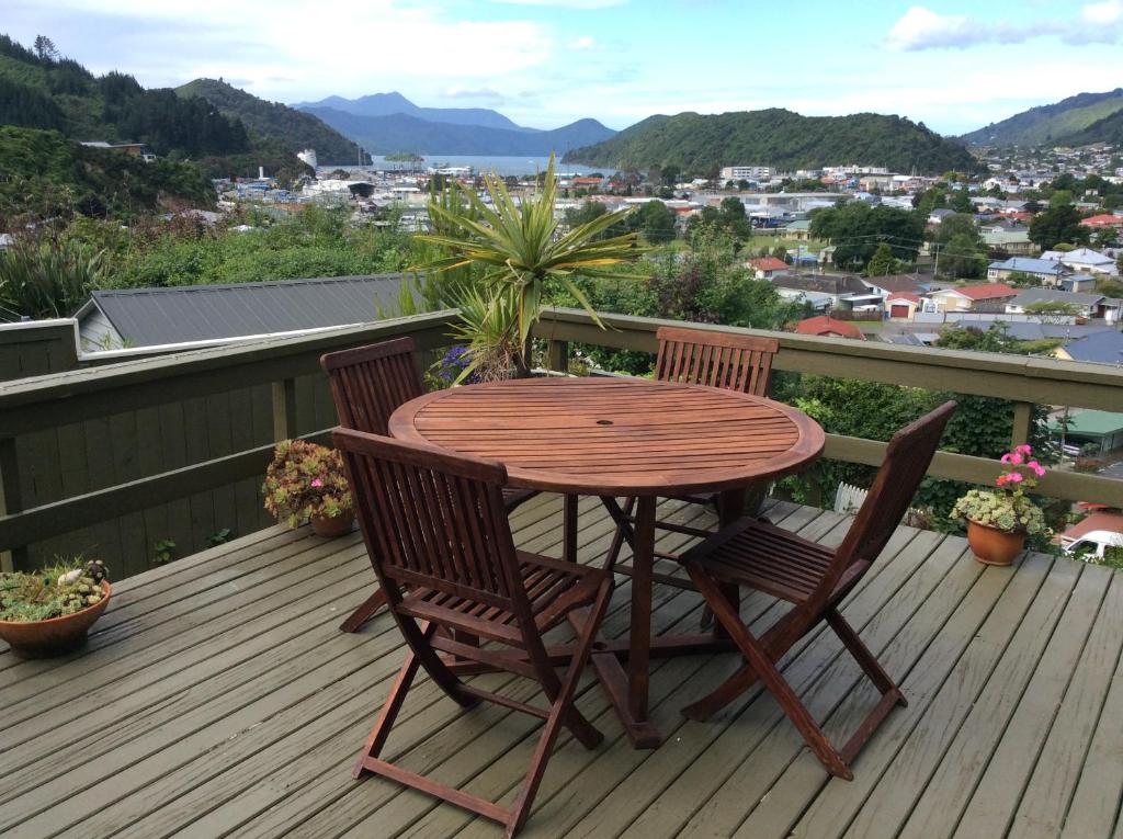 Holiday homes in Picton, New Zealand price from 50, reviews