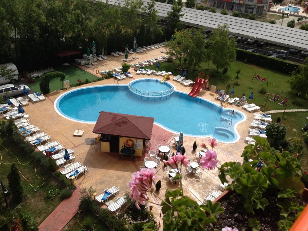 Hotel Trakia Garden — Swimming pool in Sunny Beach, Burgas Region
