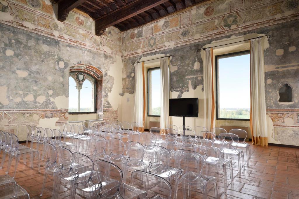 Fortezza Viscontea photo