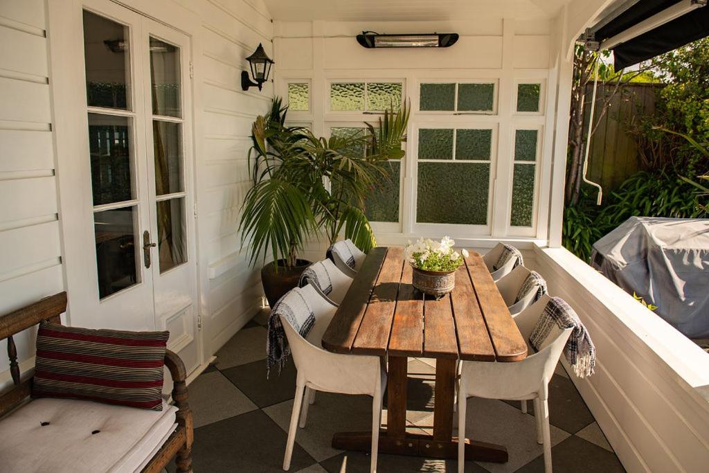Balcony/terrace, Villa Victoria B&B in Nelson