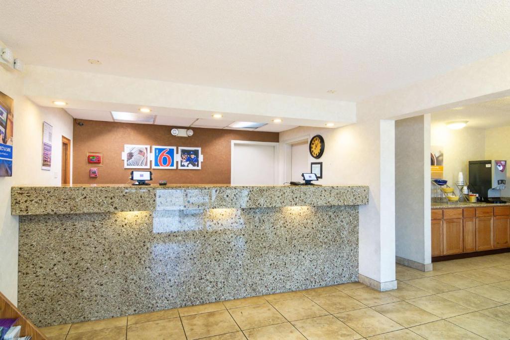 Motel 6-Alsip, IL photo